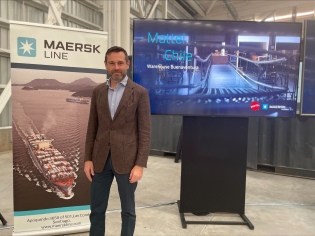 The regional impulse of Maersk's logistics network